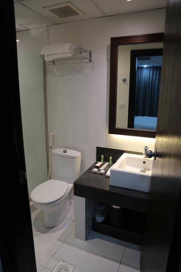 Alagneha Almokmalia - Alslamah Jeddah Exterior photo